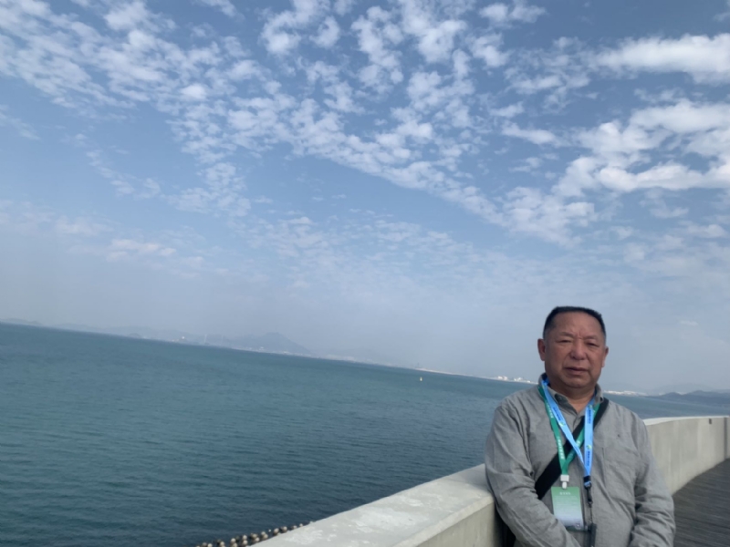 沏茶等红颜的第一张照片--汕头相亲服务中心