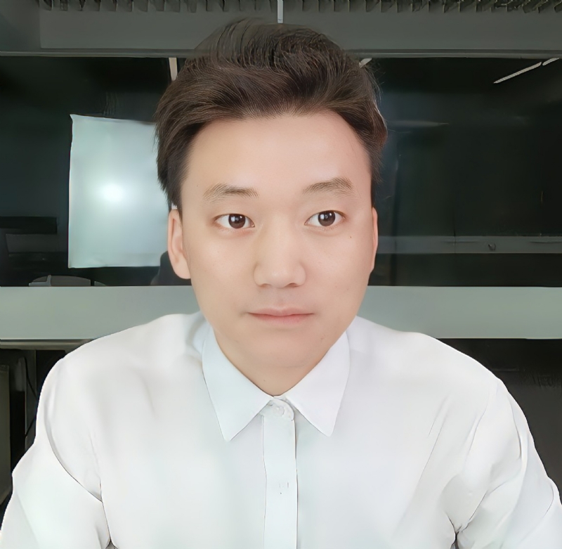 李日的第一张照片--汕头相亲服务中心