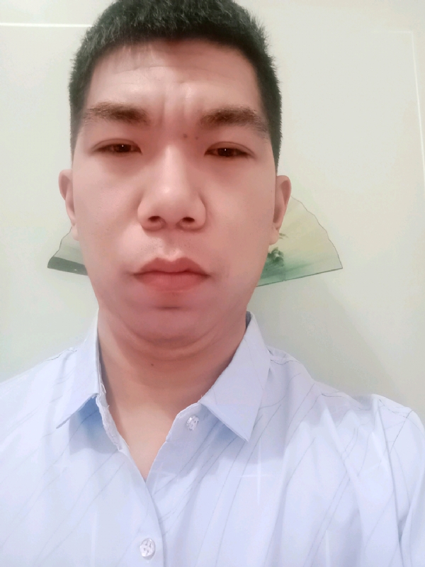 逍遥哥的第一张照片--汕头相亲服务中心