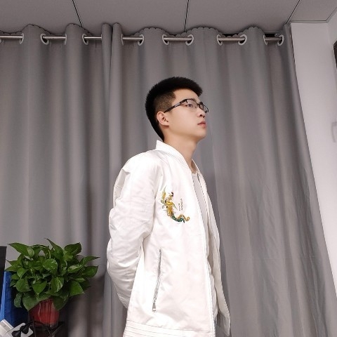 罗刚的第一张照片--汕头相亲服务中心