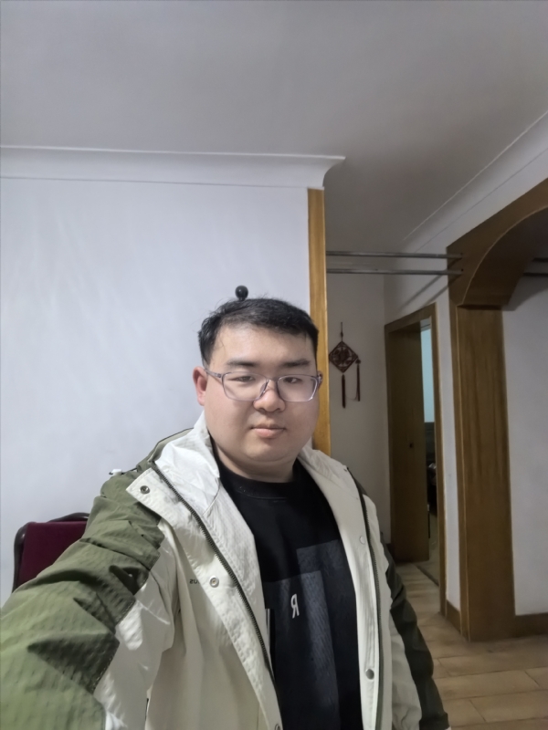 哈哈的第一张照片--汕头相亲服务中心