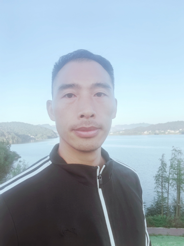 Runner的第一张照片--汕头相亲服务中心