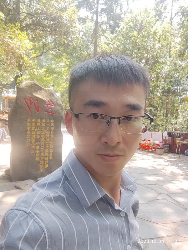 未来可期的第一张照片--汕头相亲服务中心