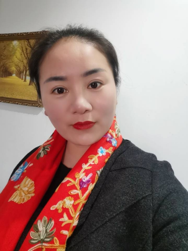 青柠檬的第一张照片--汕头相亲服务中心