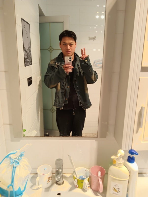 自律的MAN的第一张照片--汕头相亲服务中心