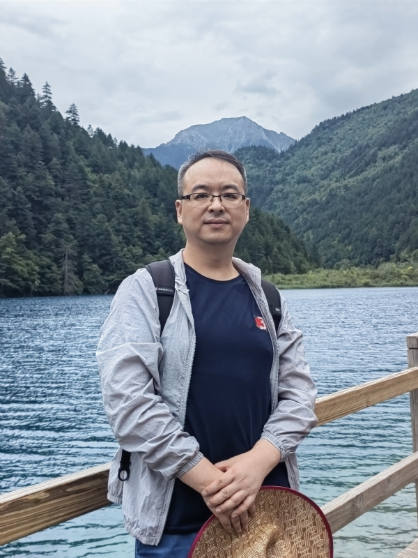 守望者的第二张照片--汕头相亲服务中心