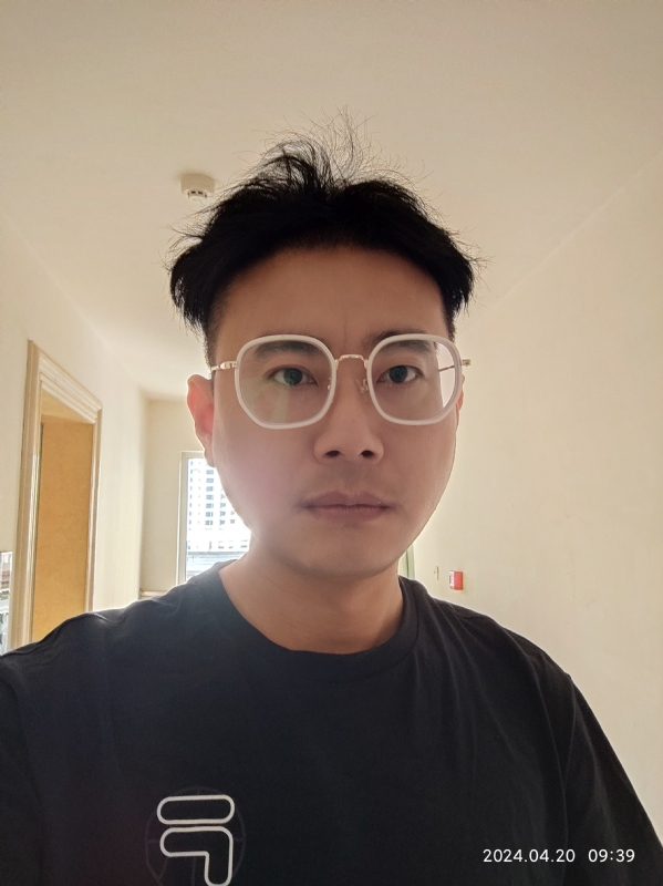 信带小李的第一张照片--汕头相亲服务中心