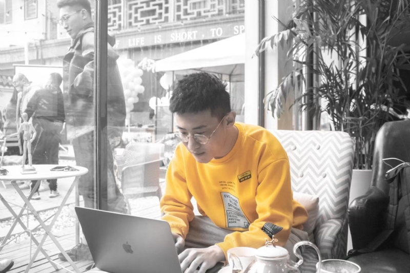 柒雅的第一张照片--汕头相亲服务中心