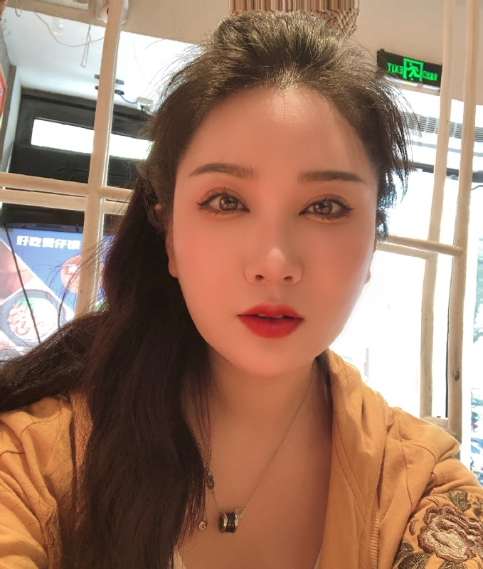 琳达的第二张照片--汕头相亲服务中心