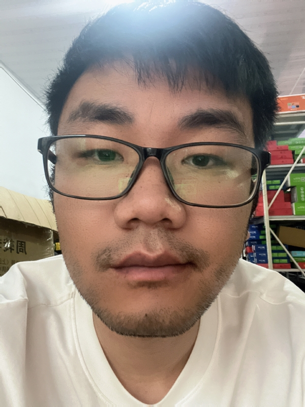 搬砖中的第二张照片--汕头相亲服务中心