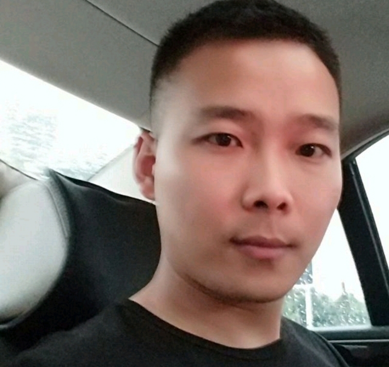 李先生的第二张照片--汕头相亲服务中心