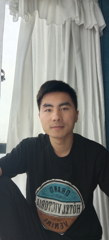 叶秋的第一张照片--汕头相亲服务中心