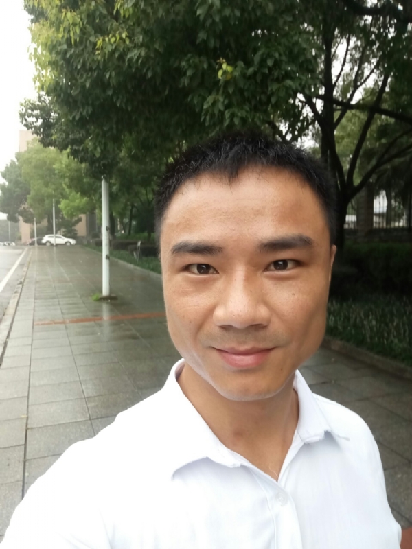 水木年华的第二张照片--汕头相亲服务中心