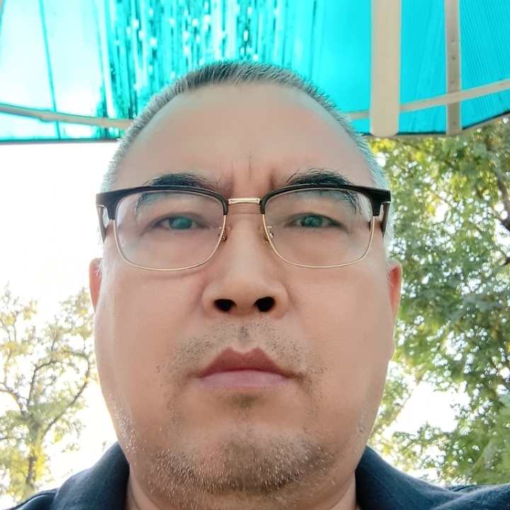 绿萝的第一张照片--汕头相亲服务中心