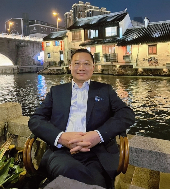 伴你一生的第一张照片--汕头相亲服务中心