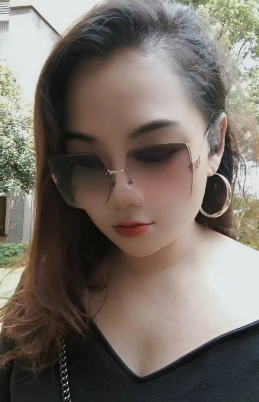 往事如烟的第一张照片--汕头相亲服务中心