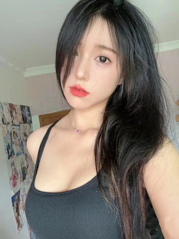 你的学妹的第一张照片--汕头相亲服务中心