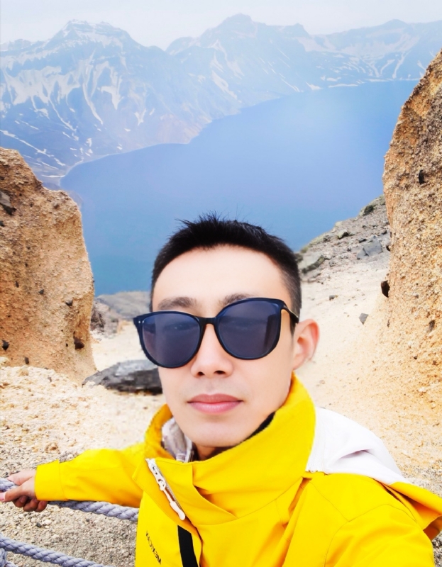 千寻与牵的第一张照片--汕头相亲服务中心