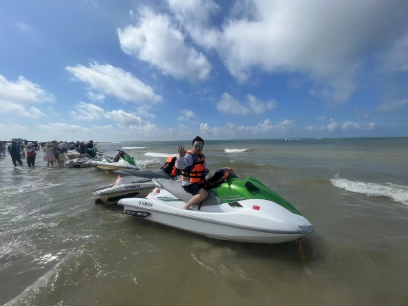 千度D雄的第四张照片--汕头相亲服务中心