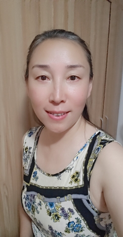 晓琴的第一张照片--汕头相亲服务中心