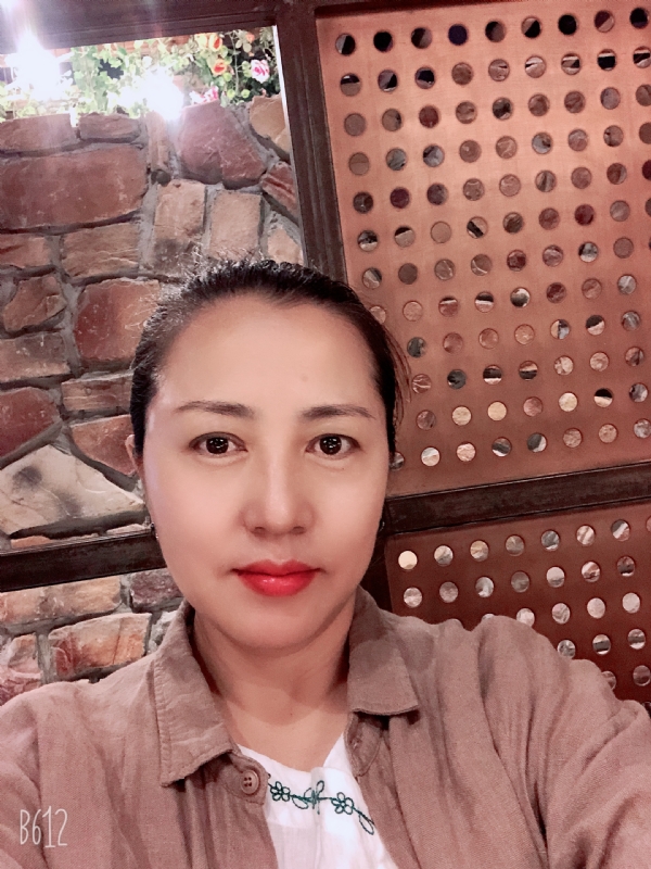 雲雲的第一张照片--汕头相亲服务中心