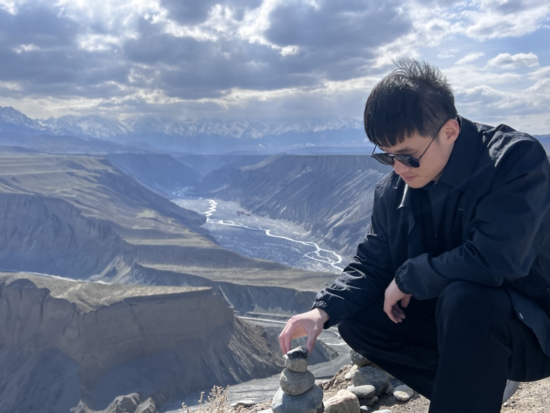 蓦然回首的第一张照片--汕头相亲服务中心