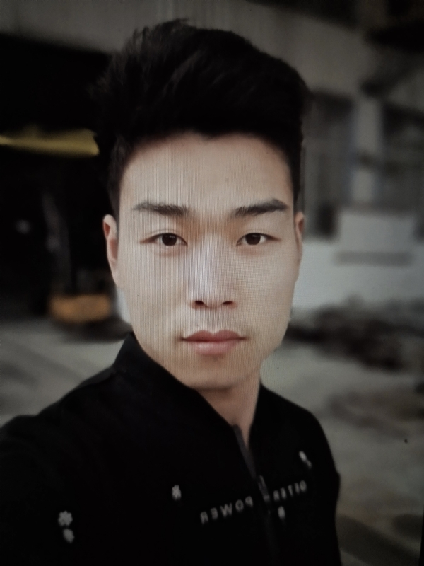 小风的第一张照片--汕头相亲服务中心