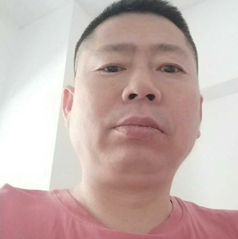 哦啦啦的第一张照片--汕头相亲服务中心