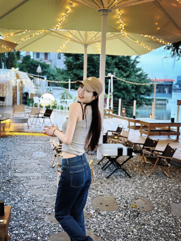 Vicky的第二张照片--汕头相亲服务中心