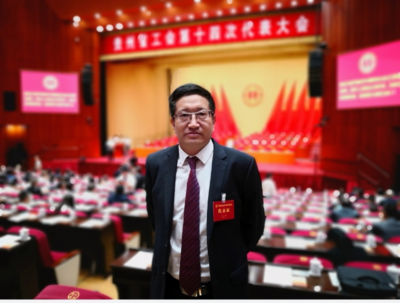 蓝天雁的第四张照片--汕头相亲服务中心