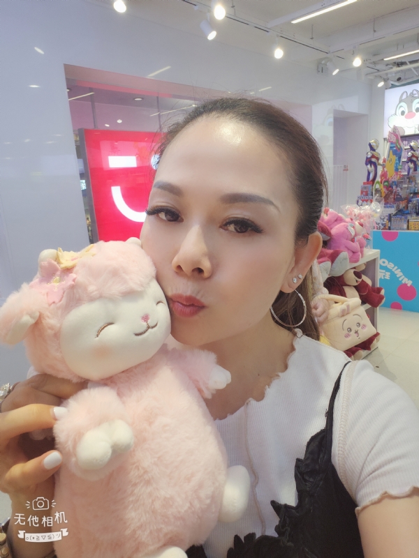 暖*爱的第一张照片--汕头相亲服务中心