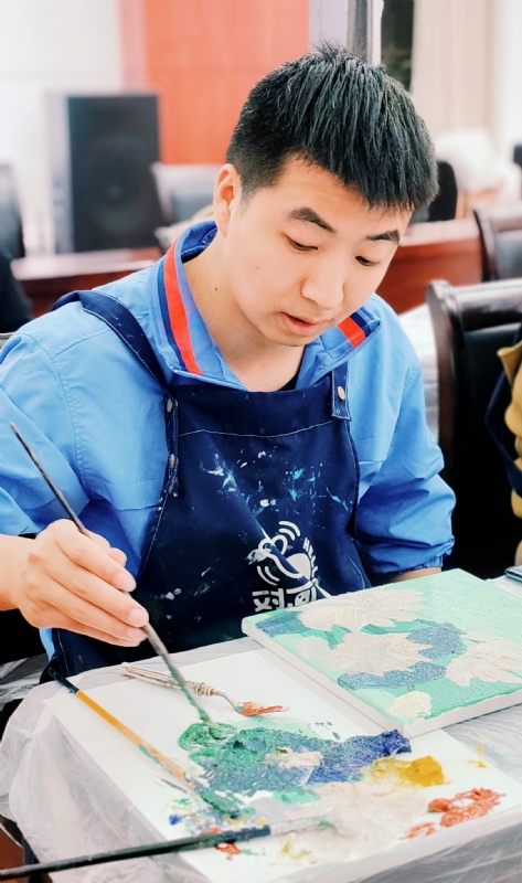 紫薰衣的第一张照片--汕头相亲服务中心