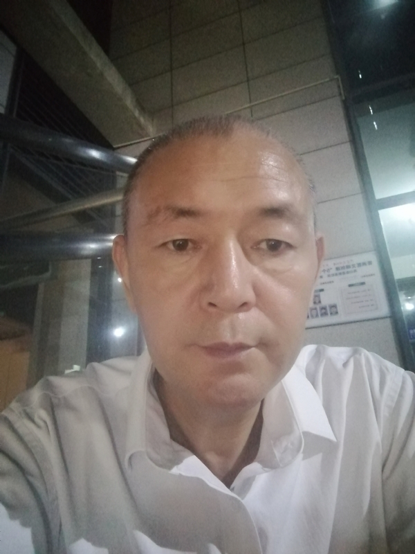 老李的第一张照片--汕头相亲服务中心