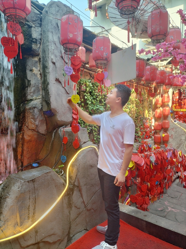 时间不语的第二张照片--汕头相亲服务中心