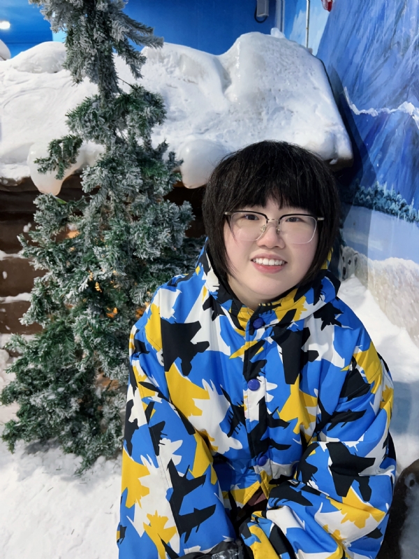 韩韩的第一张照片--汕头相亲服务中心