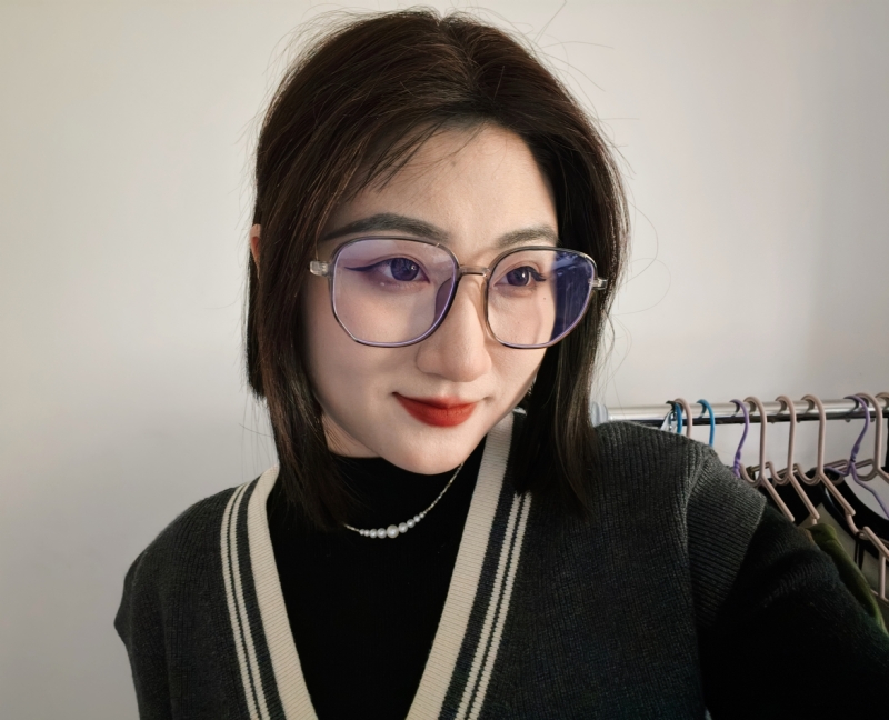 Helen的第二张照片--汕头相亲服务中心