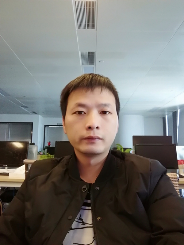 刘堃的第一张照片--汕头相亲服务中心