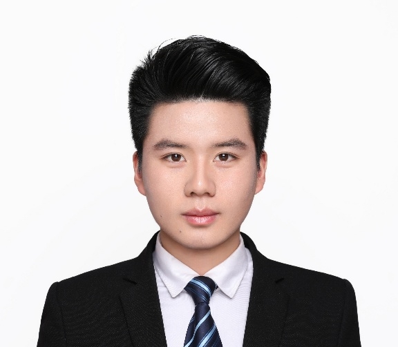 灯火阑珊处的第二张照片--汕头相亲服务中心