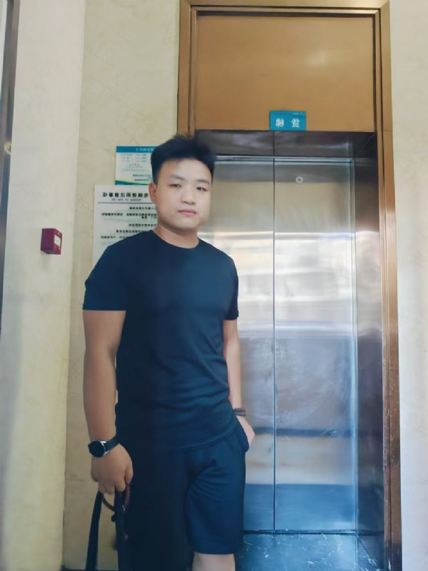 JCY的第一张照片--汕头相亲服务中心