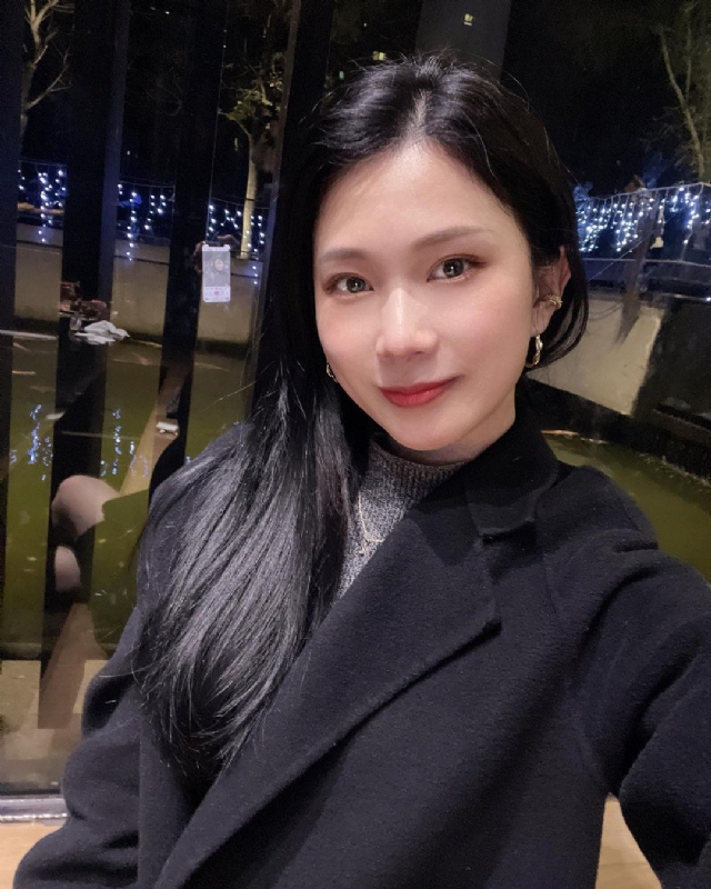 欣欣向荣的第一张照片--汕头相亲服务中心