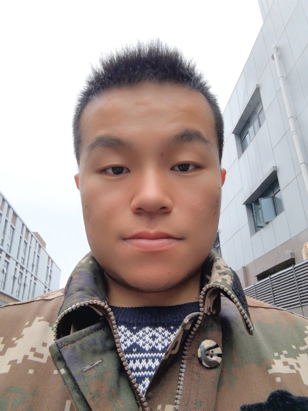 赵彦的第一张照片--汕头相亲服务中心