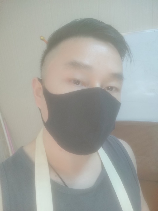 Poluk秦的第二张照片--汕头相亲服务中心