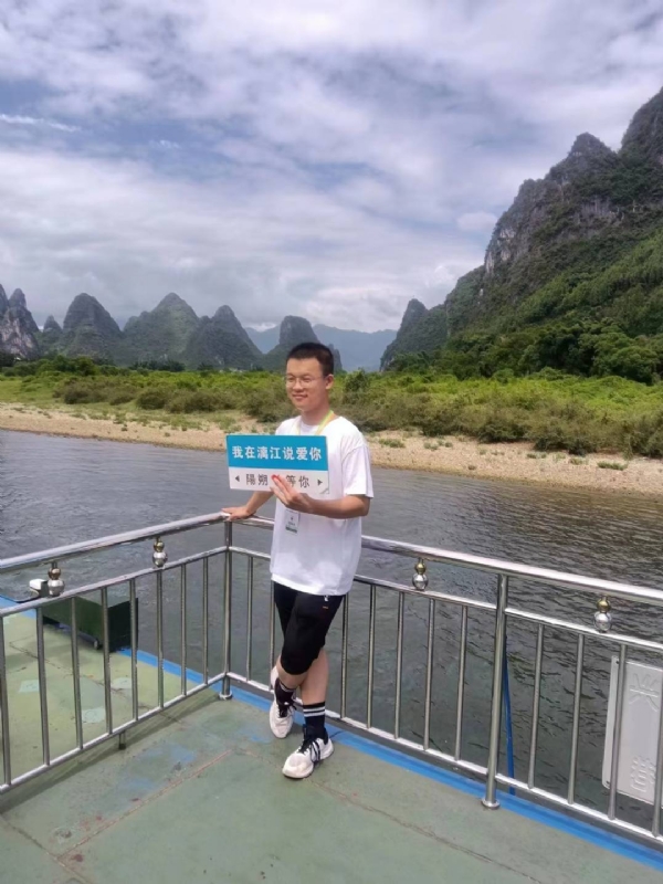 决胜时刻的第一张照片--汕头相亲服务中心