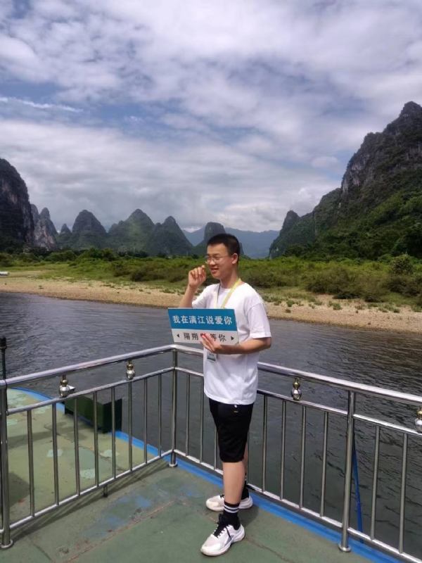 决胜时刻的第三张照片--汕头相亲服务中心