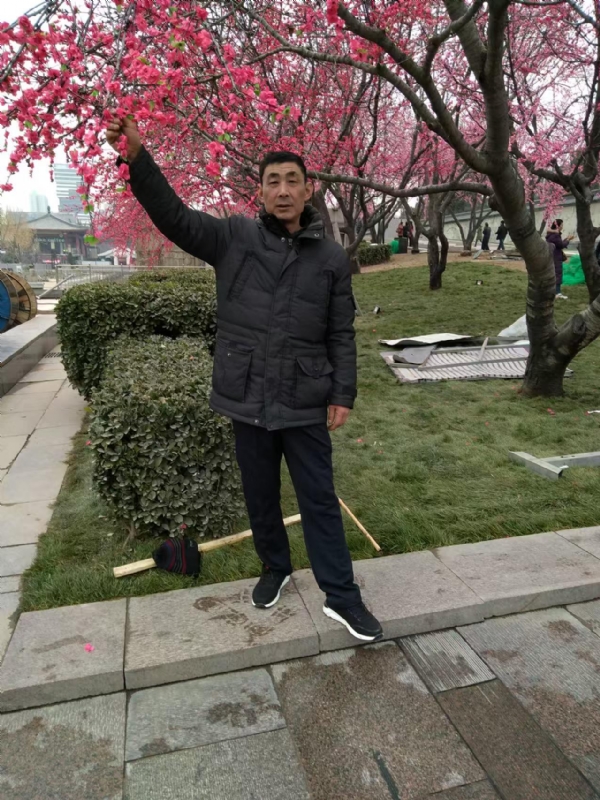 风雨的第一张照片--汕头相亲服务中心