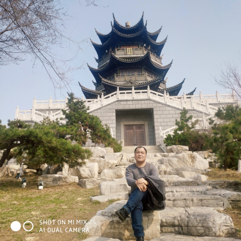 离群的羊的第一张照片--汕头相亲服务中心