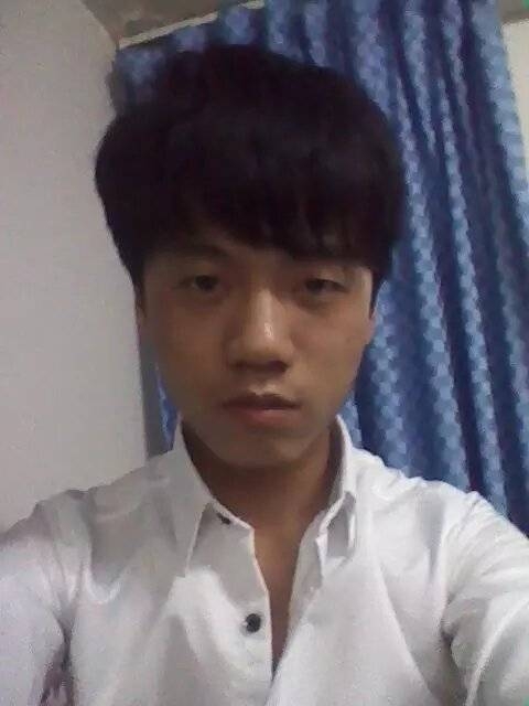 凌轩的第一张照片--汕头相亲服务中心