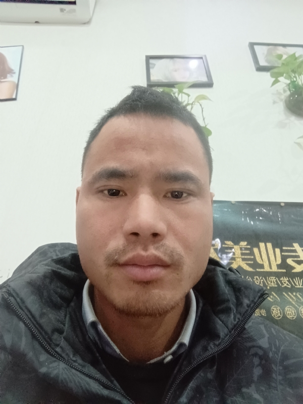 liuliyong的第一张照片--汕头相亲服务中心