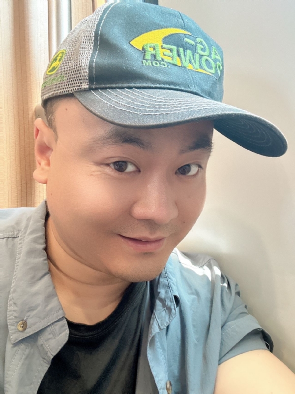 冰的第二张照片--汕头相亲服务中心