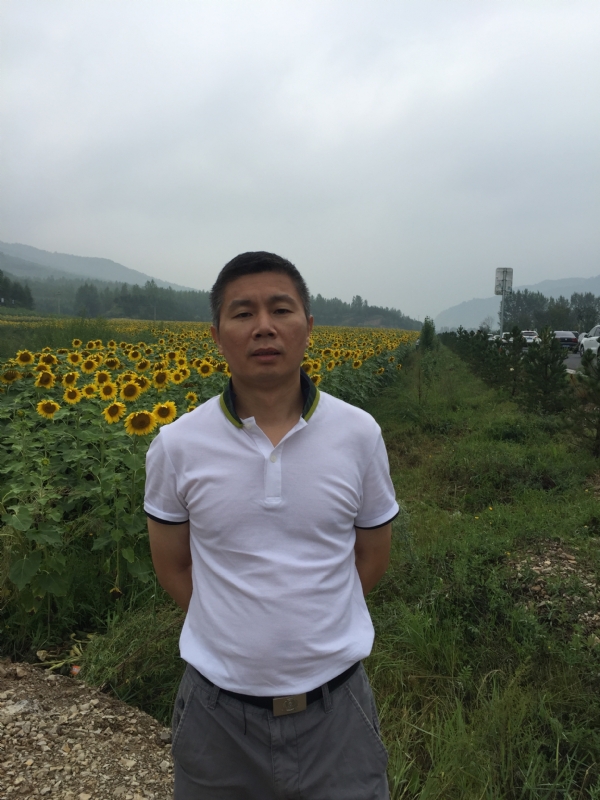 爱拼才会赢的大叔的第二张照片--汕头相亲服务中心